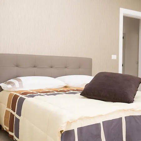 別荘 Relais Casa Vacanze トゥーリ